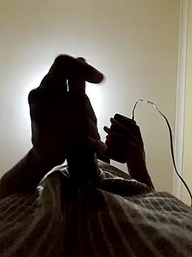 Snapshot of Gifttheskimaskboy chatting on December 2024 11:09:02 PM Gifttheskimaskboy online show from December 2024 11:09:02 PM