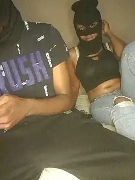 Snapshot of Gifttheskimaskboy chatting on November 2025 08:35:02 PM Gifttheskimaskboy online show from November 2025 08:35:02 PM