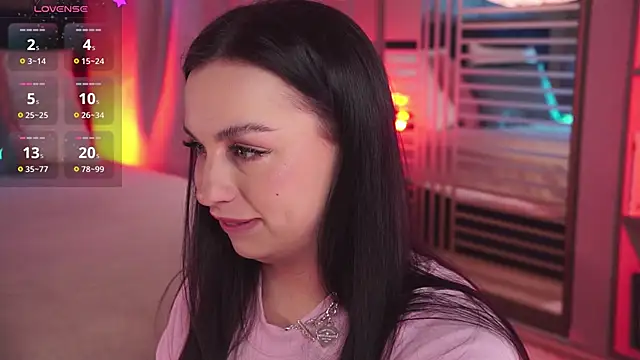 LunaNight online show from February 2025 05:39:01 AM