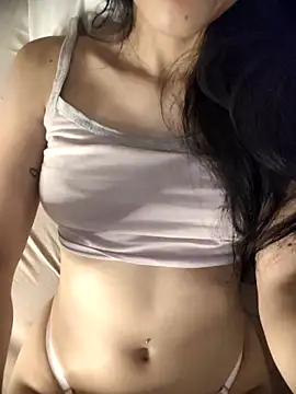 Pamwuw online show from December 2025 10:17:02 PM