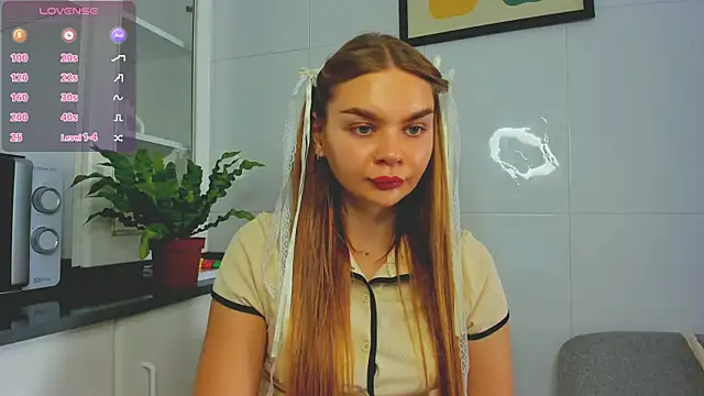 Molly sweetie online show from June 2026 01:10:02 PM