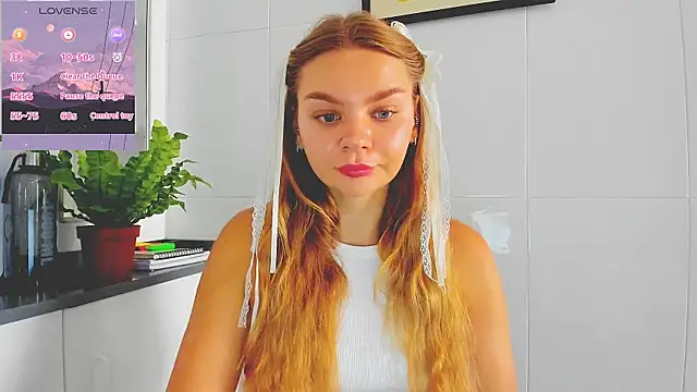 Molly sweetie online show from July 2026 06:38:02 AM
