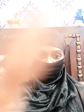 Snapshot of Yours-Bebo chatting on January 2025 08:14:02 PM Yours-Bebo online show from January 2025 08:14:02 PM