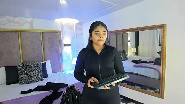 GiselOrtiz online show from October 2025 10:29:01 AM