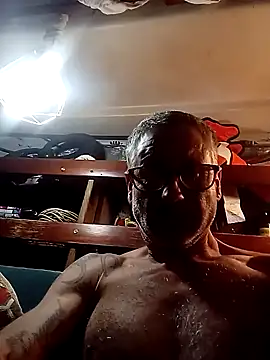 Pcsammy73 online show from November 2025 05:42:02 AM