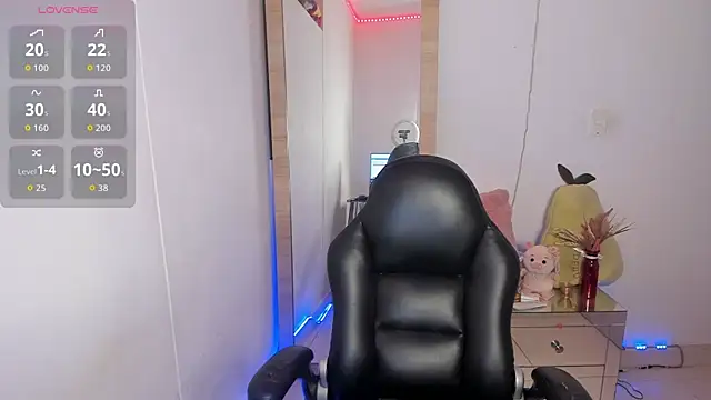 Snapshot of hellensexy chatting on September 2025 08:42:02 PM hellensexy online show from September 2025 08:42:02 PM