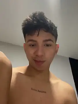 Leonarrrd 01 online show from January 2025 03:52:01 PM