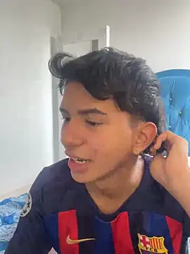 Leonarrrd 01 online show from October 2025 08:36:02 PM