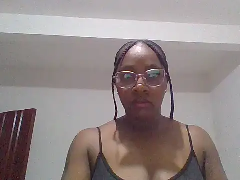 halana heredia online show from October 2025 02:29:02 PM