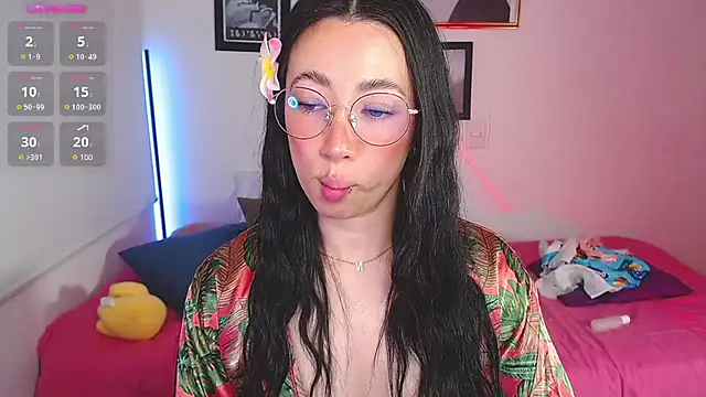 Snapshot of lilyy_evanss chatting on February 2025 01:57:01 AM lilyy evanss online show from February 2025 01:57:01 AM