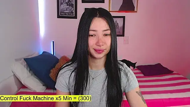 Snapshot of lilyy_evanss chatting on March 2025 08:42:02 PM lilyy evanss online show from March 2025 08:42:02 PM