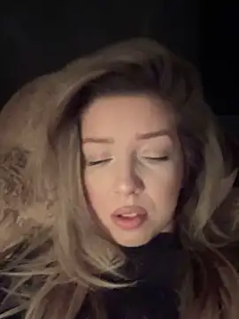 SonyaD  online show from December 2024 04:42:02 AM