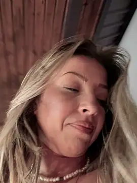 SonyaD  online show from February 2025 05:45:02 AM