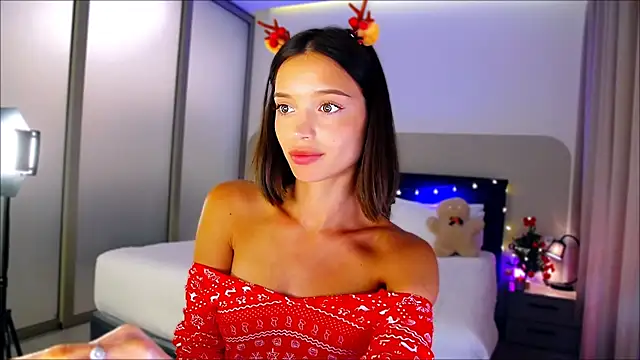 Snapshot of wow_Mia chatting on December 2024 04:53:02 AM wow Mia online show from December 2024 04:53:02 AM