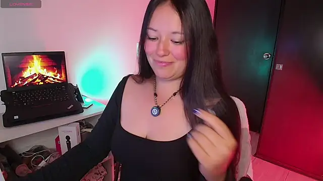 Lexie Thompson10 online show from July 2026 02:36:01 AM