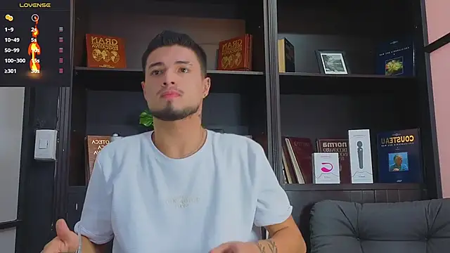 EdwardRoss  online show from September 2025 08:20:02 PM