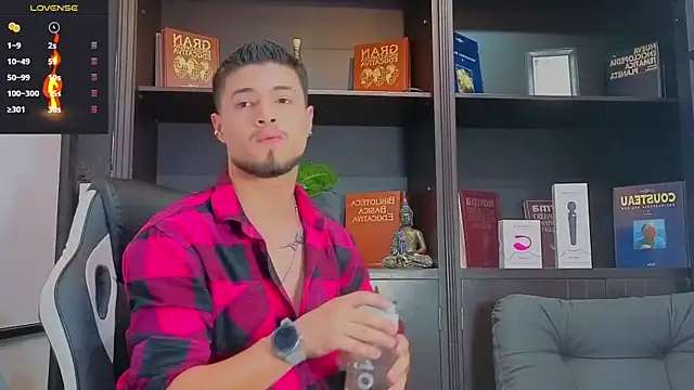 EdwardRoss  online show from September 2025 08:35:02 PM