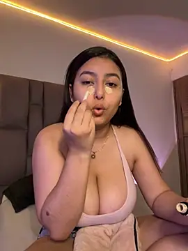 RexxaYBlade online show from September 2025 05:40:02 PM