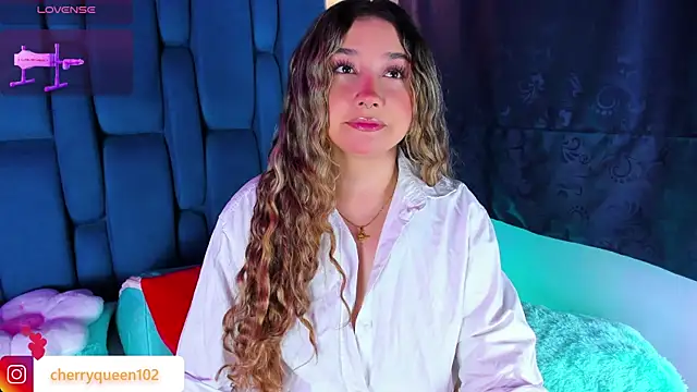 Snapshot of Cherryyquen chatting on November 2025 08:00:01 PM Cherryyquen online show from November 2025 08:00:01 PM