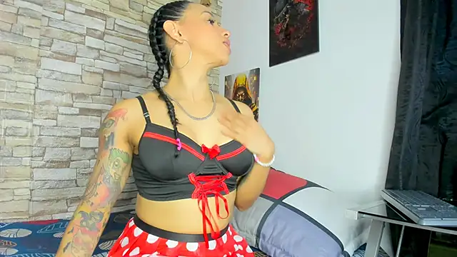 kaiagerbes3 online show from October 2025 10:39:02 PM