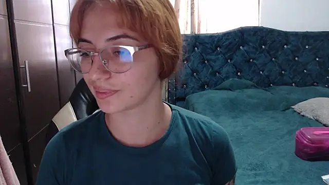 Kate lorens9 online show from February 2026 02:01:02 PM