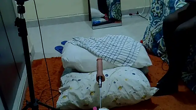 sweet darlli online show from May 2026 04:03:02 PM
