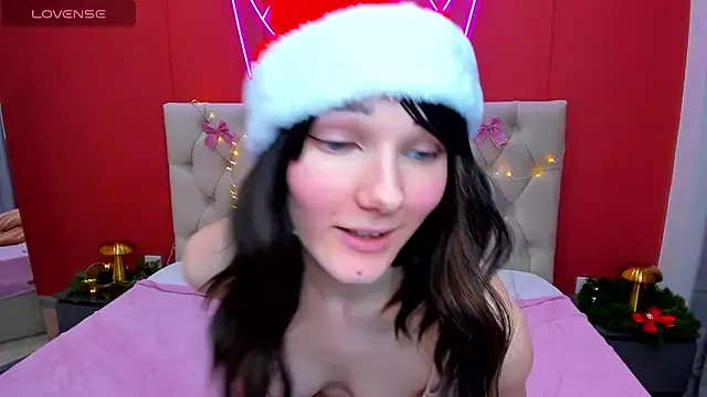 Lili flowerr online show from December 2024 12:34:01 PM