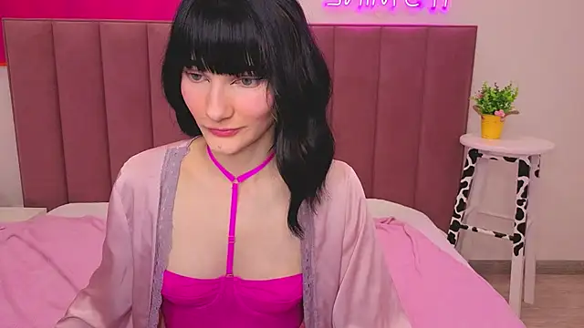 Lili flowerr online show from April 2026 10:05:01 AM