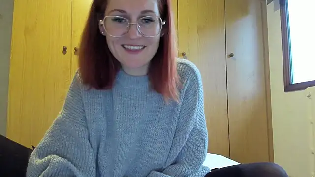 Sheandhim23 online show from December 2024 02:40:02 PM