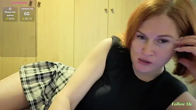 Sheandhim23 online show from February 2026 01:10:01 PM