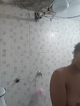 Julia Pretinha online show from July 2026 01:47:01 AM