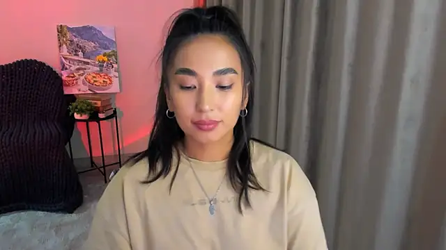 Snapshot of worldofkim chatting on January 2025 02:24:02 PM worldofkim online show from January 2025 02:24:02 PM