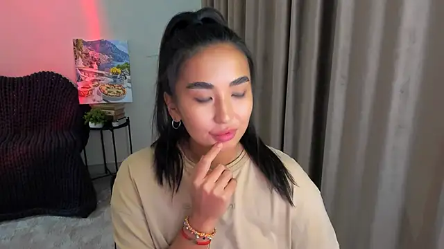 Snapshot of worldofkim chatting on January 2025 05:48:01 PM worldofkim online show from January 2025 05:48:01 PM