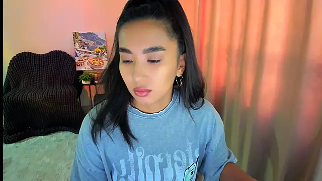 Snapshot of worldofkim chatting on February 2025 05:36:02 AM worldofkim online show from February 2025 05:36:02 AM