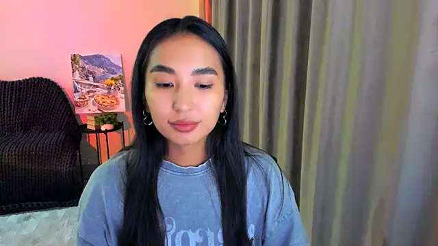 Snapshot of worldofkim chatting on February 2025 04:59:01 PM worldofkim online show from February 2025 04:59:01 PM