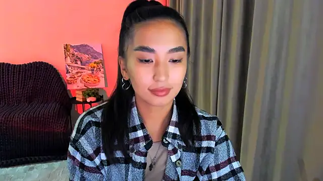 Snapshot of worldofkim chatting on February 2025 08:18:01 PM worldofkim online show from February 2025 08:18:01 PM