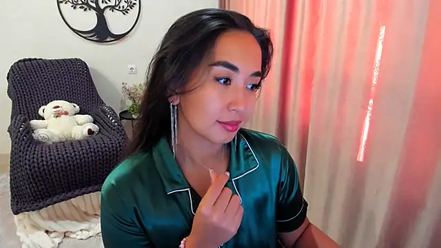 Snapshot of worldofkim chatting on September 2025 04:01:01 AM worldofkim online show from September 2025 04:01:01 AM