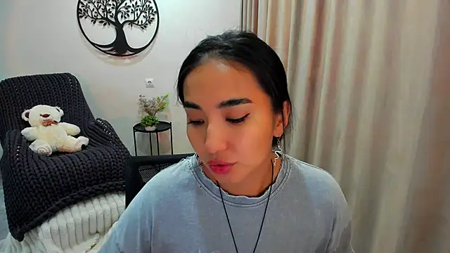 Snapshot of worldofkim chatting on September 2025 07:20:01 AM worldofkim online show from September 2025 07:20:01 AM