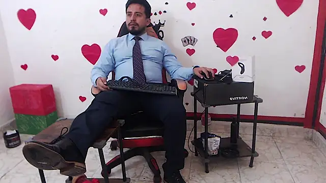 KalethBigDick online show from March 2026 07:47:02 AM