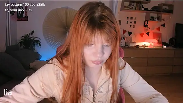 lil lia online show from March 2026 09:43:02 PM