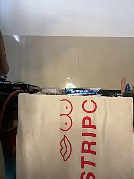 Miss  Malaika online show from December 2024 06:55:02 AM