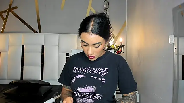 Snapshot of magic_marg chatting on December 2024 08:44:01 PM magic marg online show from December 2024 08:44:01 PM