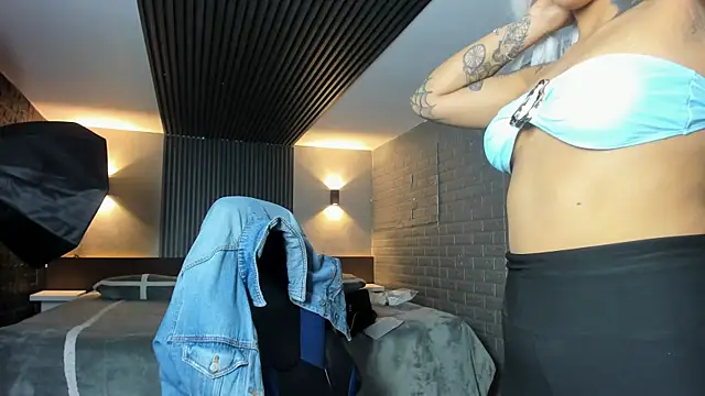 Snapshot of magic_marg chatting on October 2025 08:54:02 PM magic marg online show from October 2025 08:54:02 PM