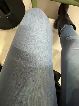 eveangelll online show from February 2025 11:18:02 AM