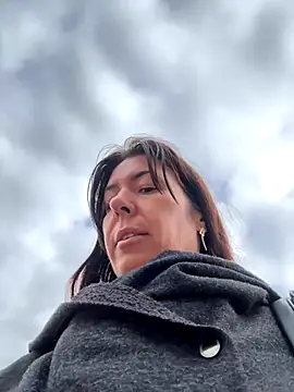 eveangelll online show from October 2025 07:07:02 AM