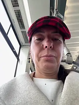 eveangelll online show from February 2026 08:31:01 AM