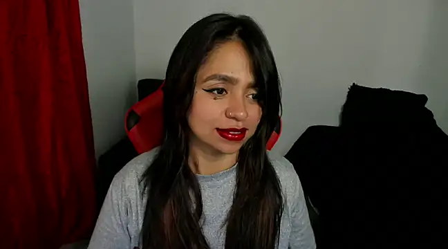 Snapshot of cory_rose chatting on February 2025 04:10:02 AM cory rose online show from February 2025 04:10:02 AM