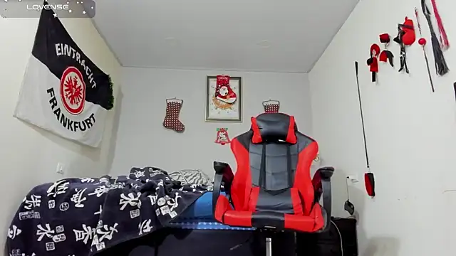 Snapshot of AlejoKhalifa_ chatting on December 2025 10:55:01 AM AlejoKhalifa online show from December 2025 10:55:01 AM