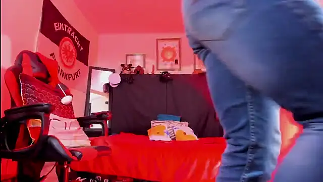 Snapshot of AlejoKhalifa_ chatting on January 2026 09:23:02 AM AlejoKhalifa online show from January 2026 09:23:02 AM