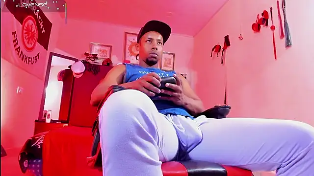 Snapshot of AlejoKhalifa_ chatting on January 2026 10:50:01 AM AlejoKhalifa online show from January 2026 10:50:01 AM